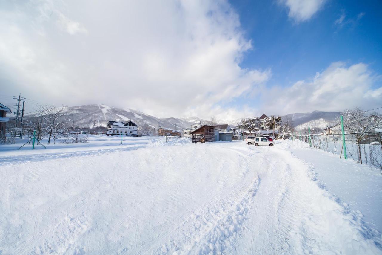 Petit Hotel P-Bow Hakuba Exterior foto